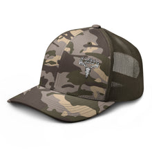Load image into Gallery viewer, Camouflage trucker hat